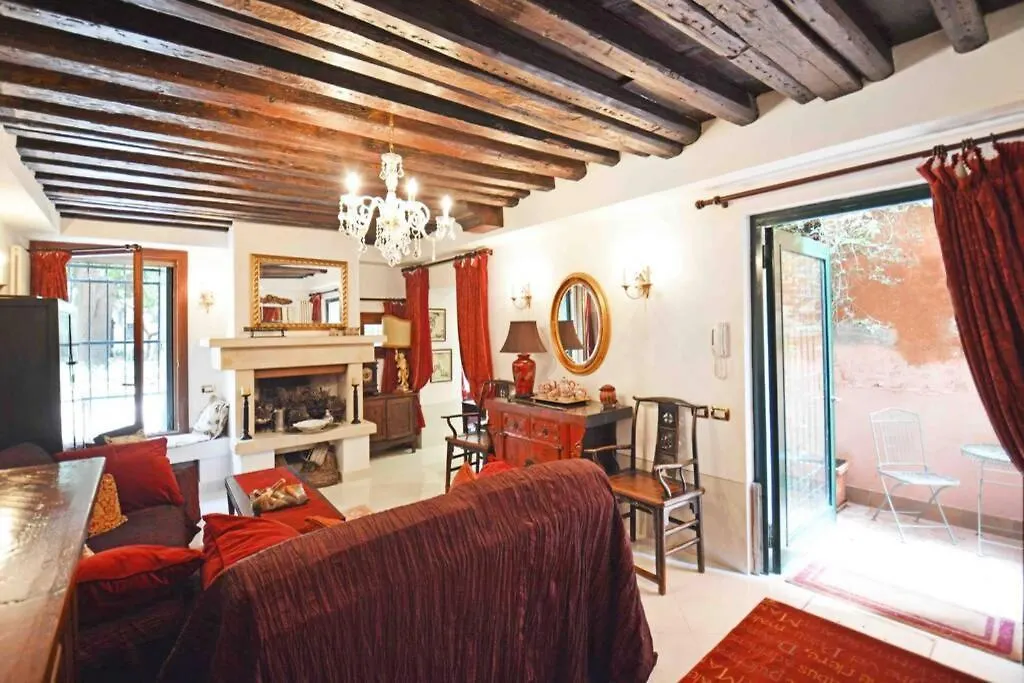 Zattere Cottage Close To Guggenheim Venice 0*,  Italy