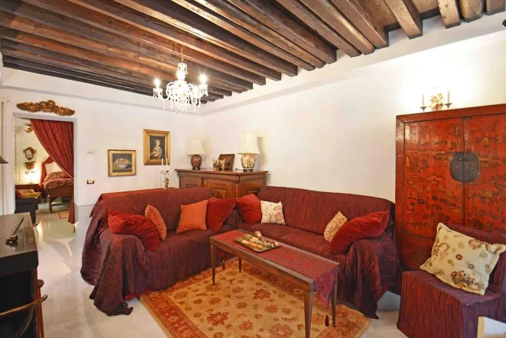 Apartment Zattere Cottage Close To Guggenheim Venice